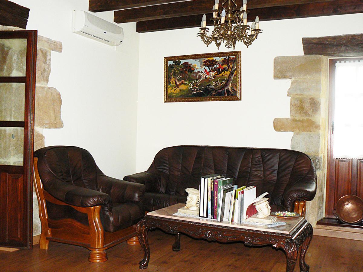 Posada Ribera Del Pas Iruz Eksteriør billede