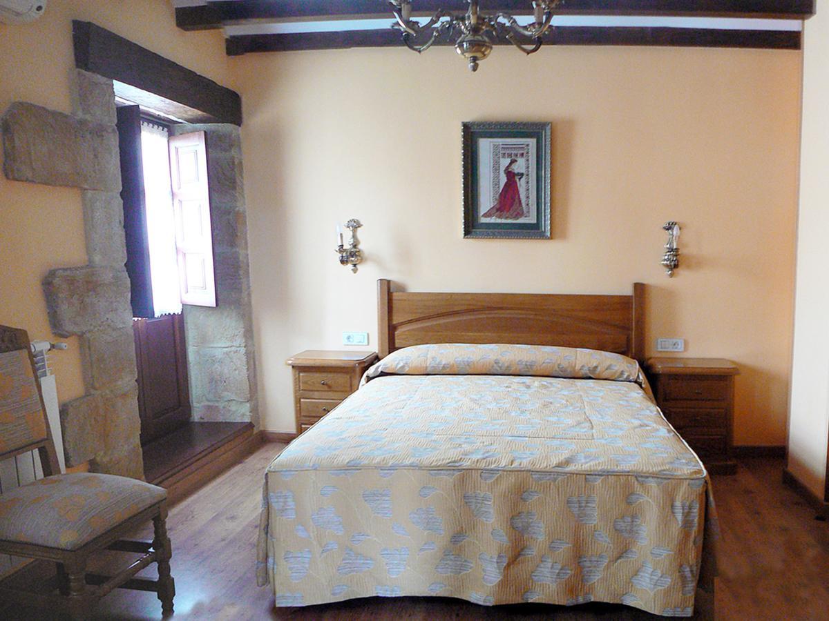 Posada Ribera Del Pas Iruz Værelse billede